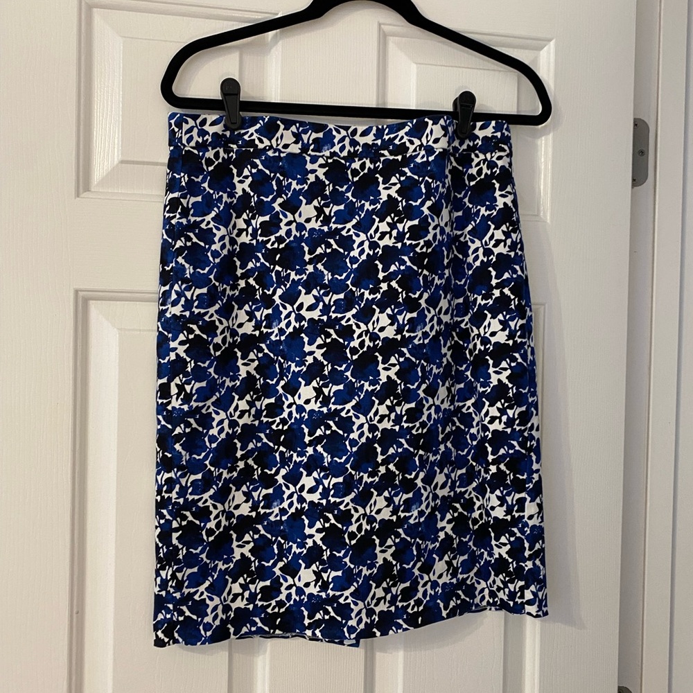 J by JCrew Blue and White Floral Pencil Skirt.              Worn once